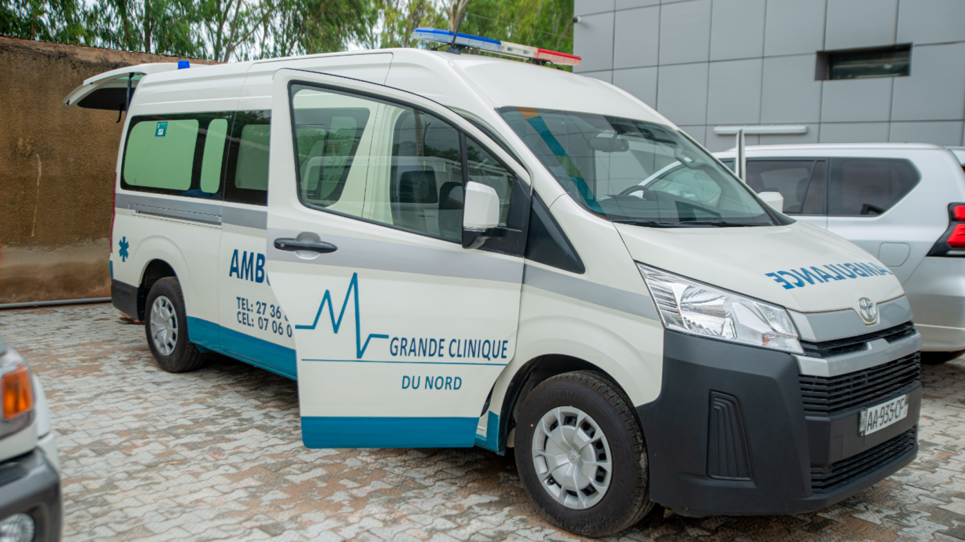 image ambulance médiathèque-grande clinique du nord