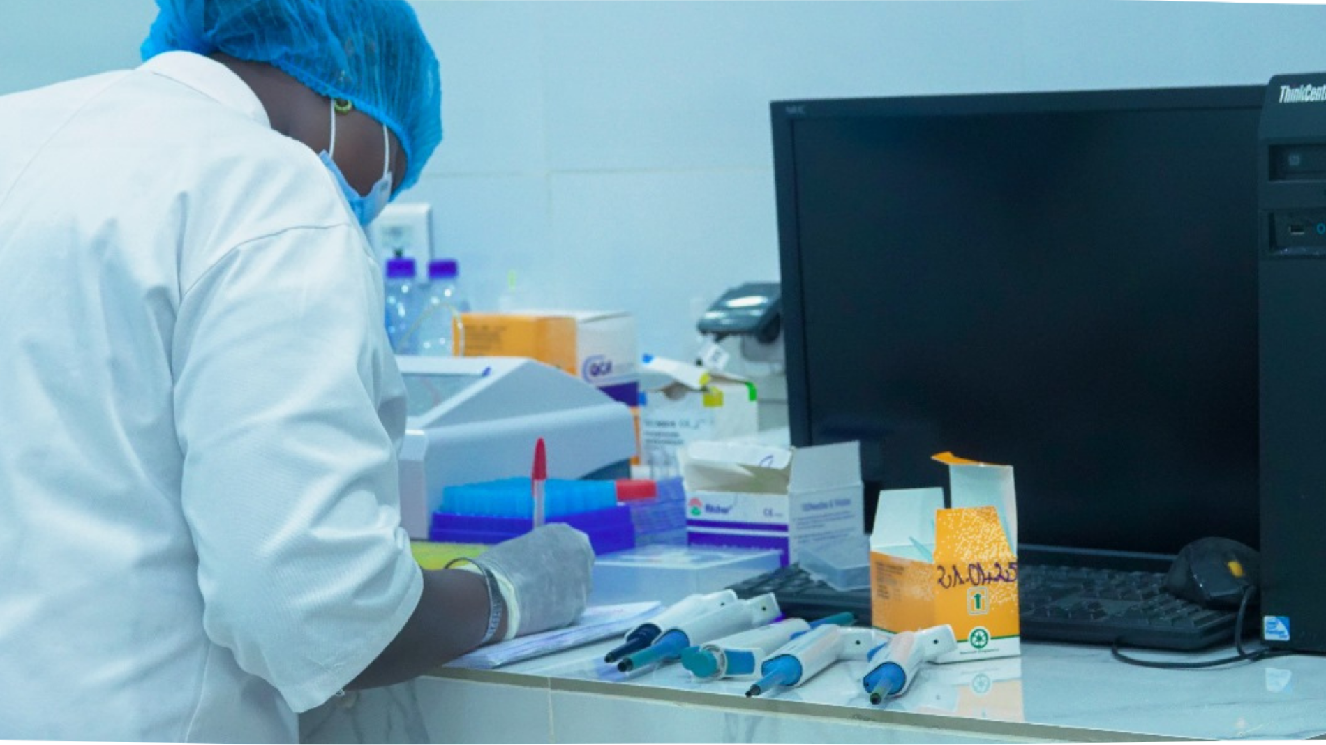 image laboratoire -grande clinique du nord